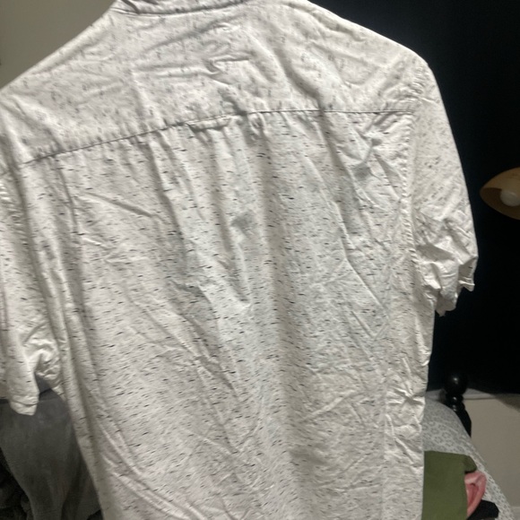 Very nice shirt wore one but I gained a dad bod lol - Picture 4 of 4